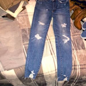 AE Highest Rise Distressed Jegging
